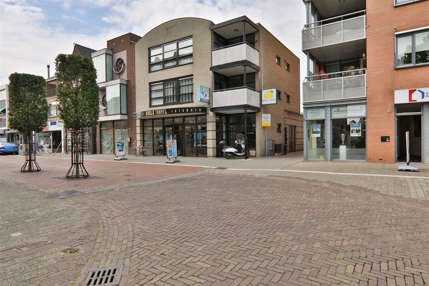 View photo 3 of van Echtenstraat 25