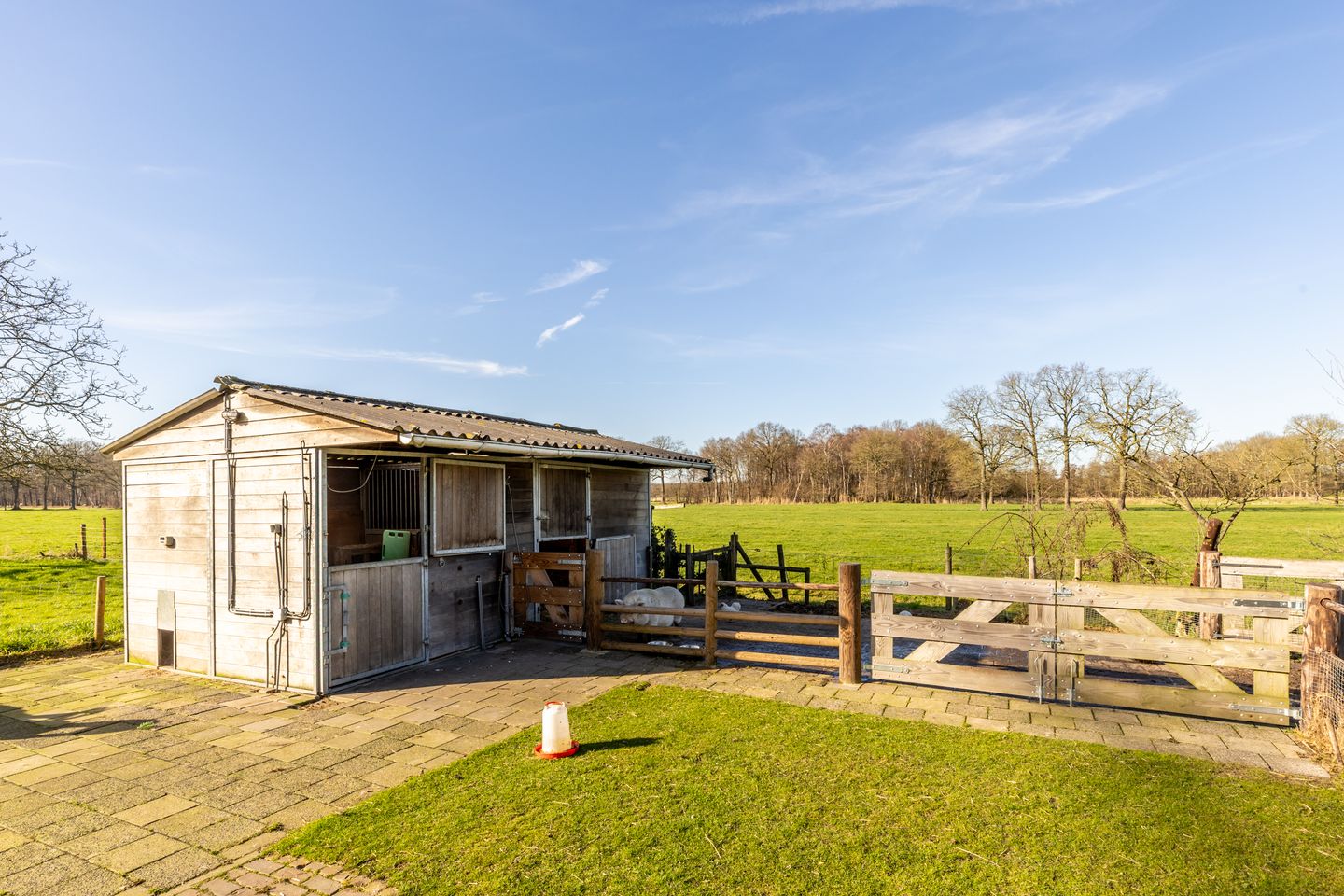 Foto 34 van Udenhoutseweg 25