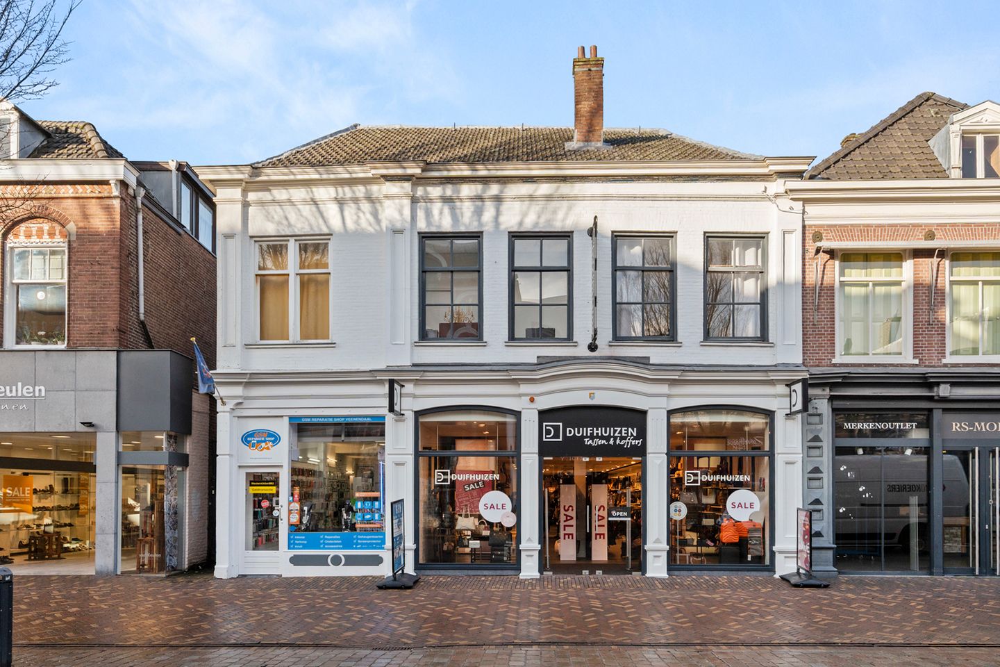View photo 3 of Hoofdstraat 97-99