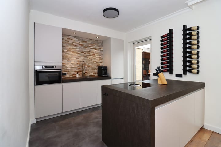 Photo 2 of Rubensstraat 1