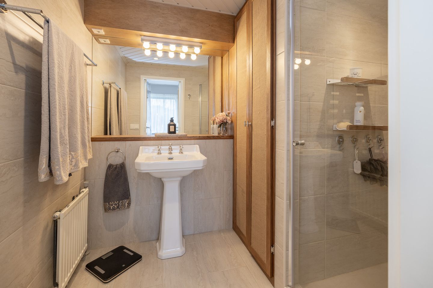 Photo 14 of Schoutenstraat 126