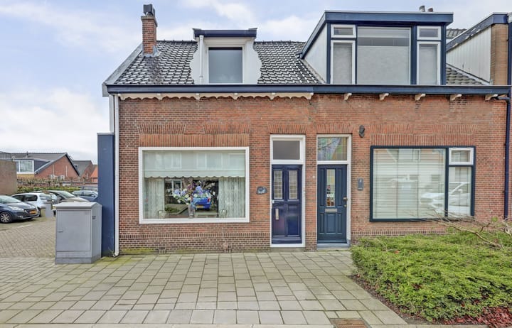 Emmastraat 10