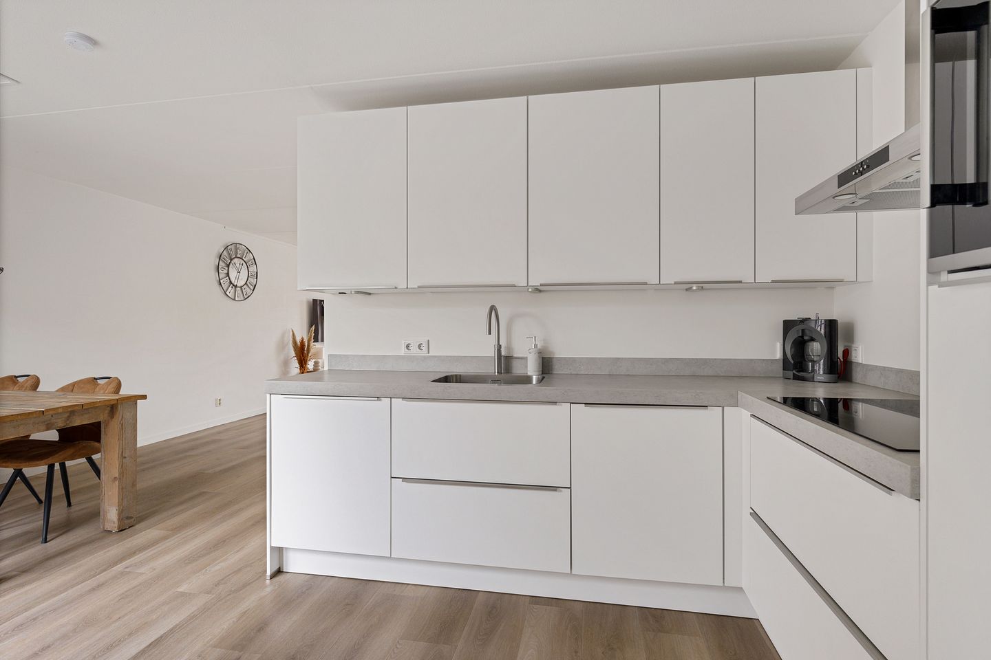 Photo 10 of Rieger 6