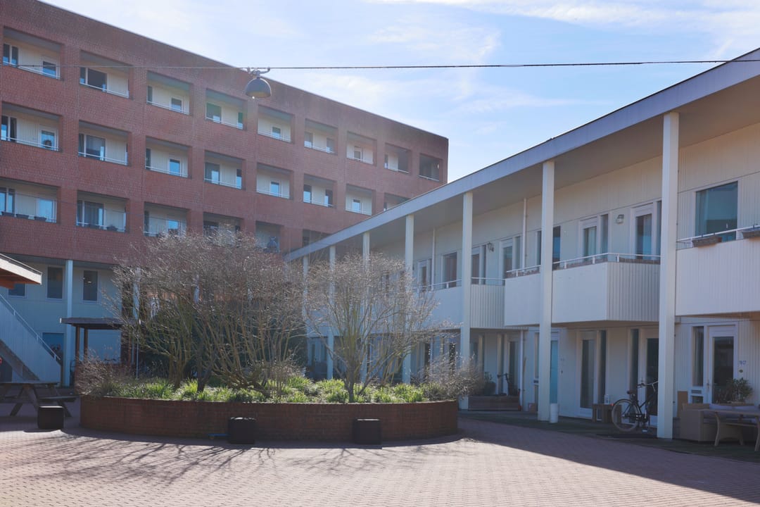 Photo 32 of Dr. Struyckenstraat 98-A10