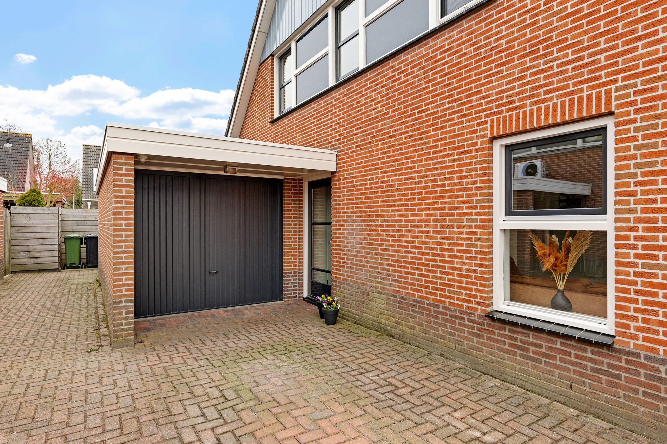 Photo 39 of Rieger 6