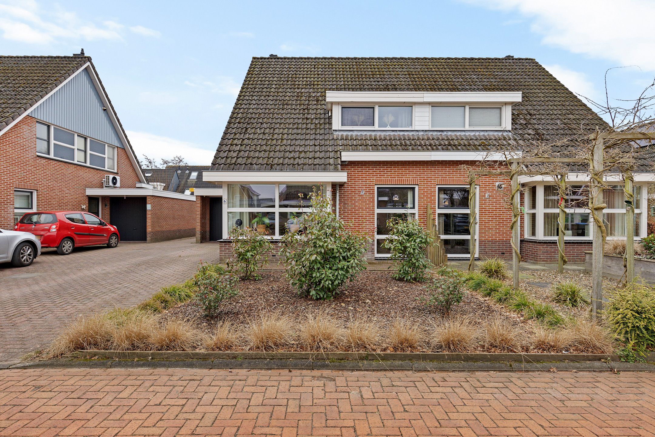 Photo 42 of Rieger 6