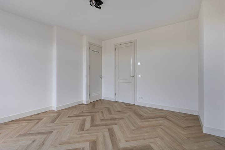 Photo 10 of Lumeijstraat 35-4