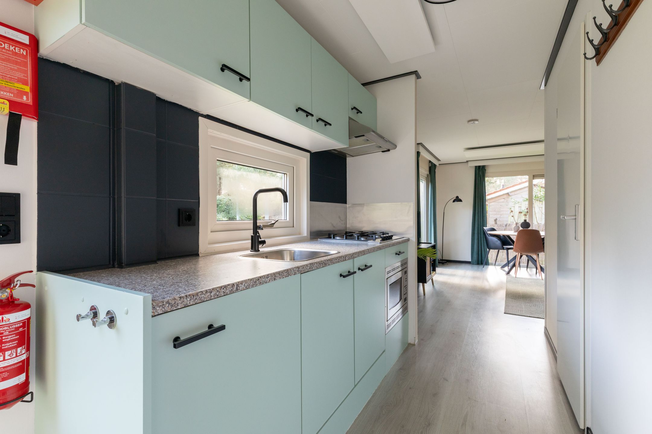 Photo 6 of Nieuwe Prinsenweg 7-6