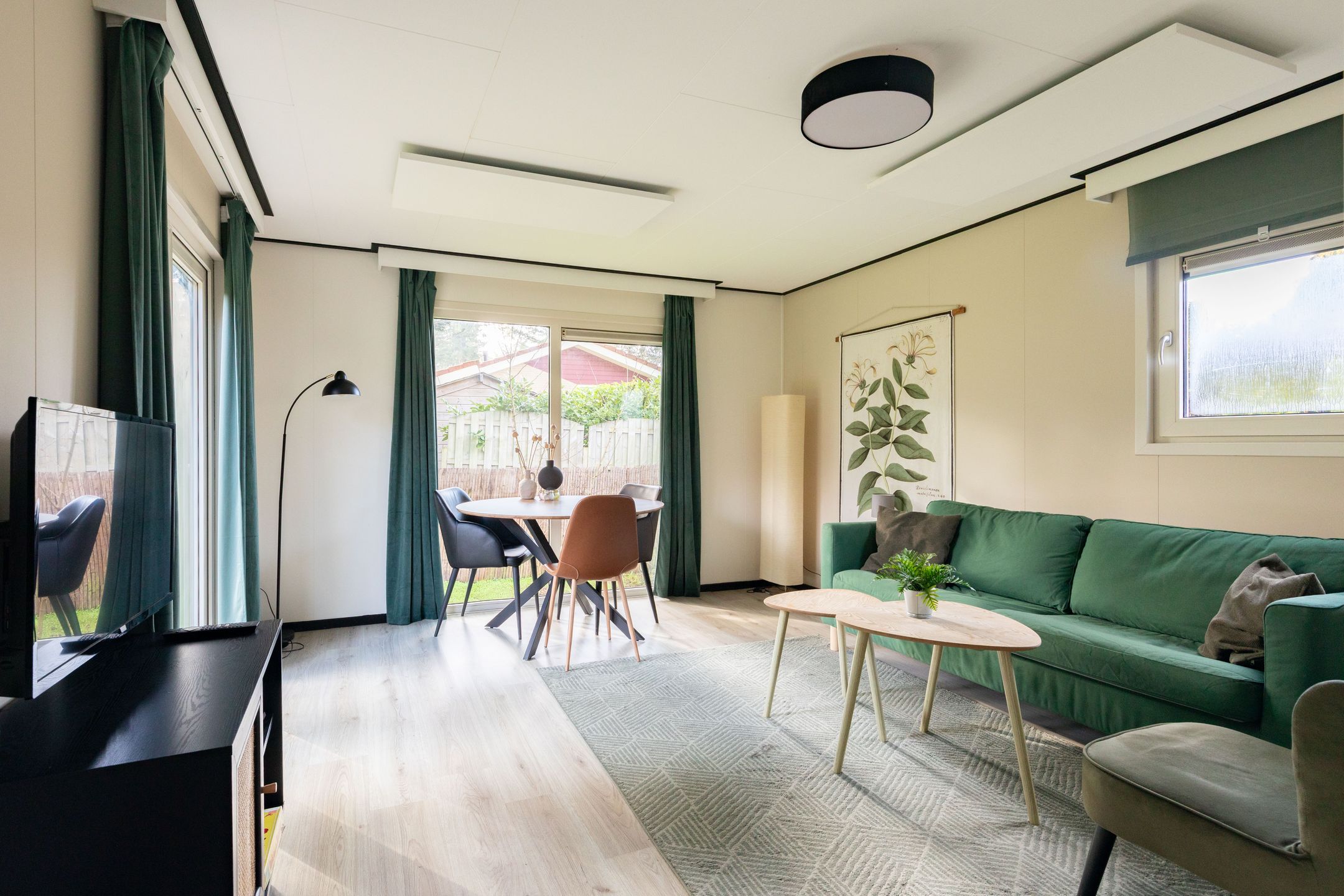 Photo 9 of Nieuwe Prinsenweg 7-6