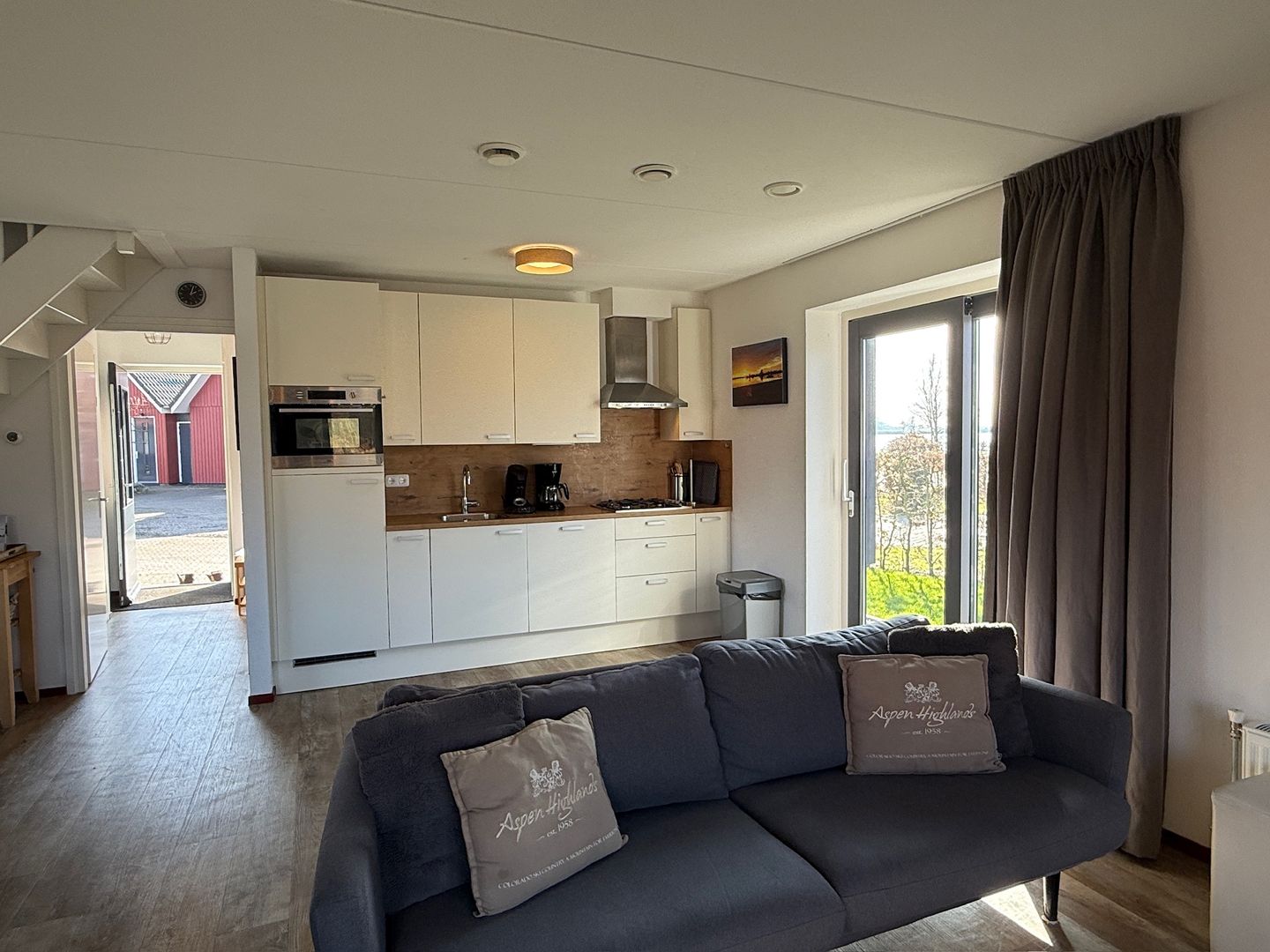 Foto 34 van H.W. Stekelenburgweg 14