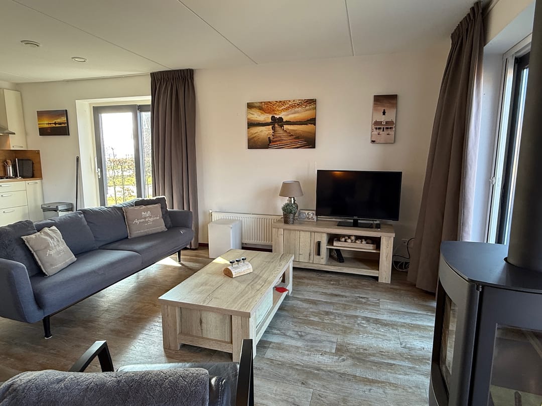 Foto 32 van H.W. Stekelenburgweg 14