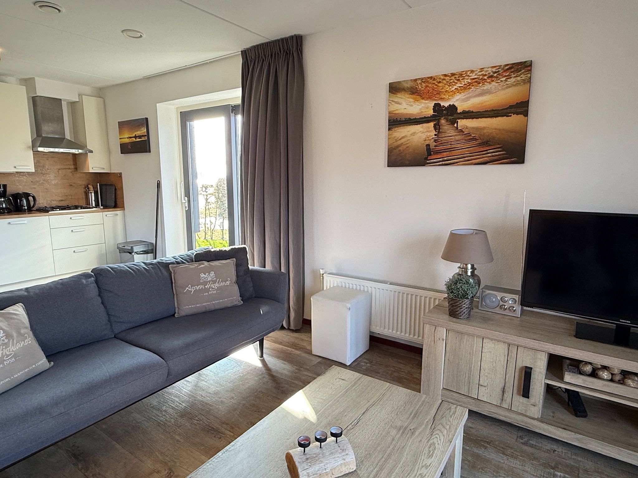 Foto 33 van H.W. Stekelenburgweg 14