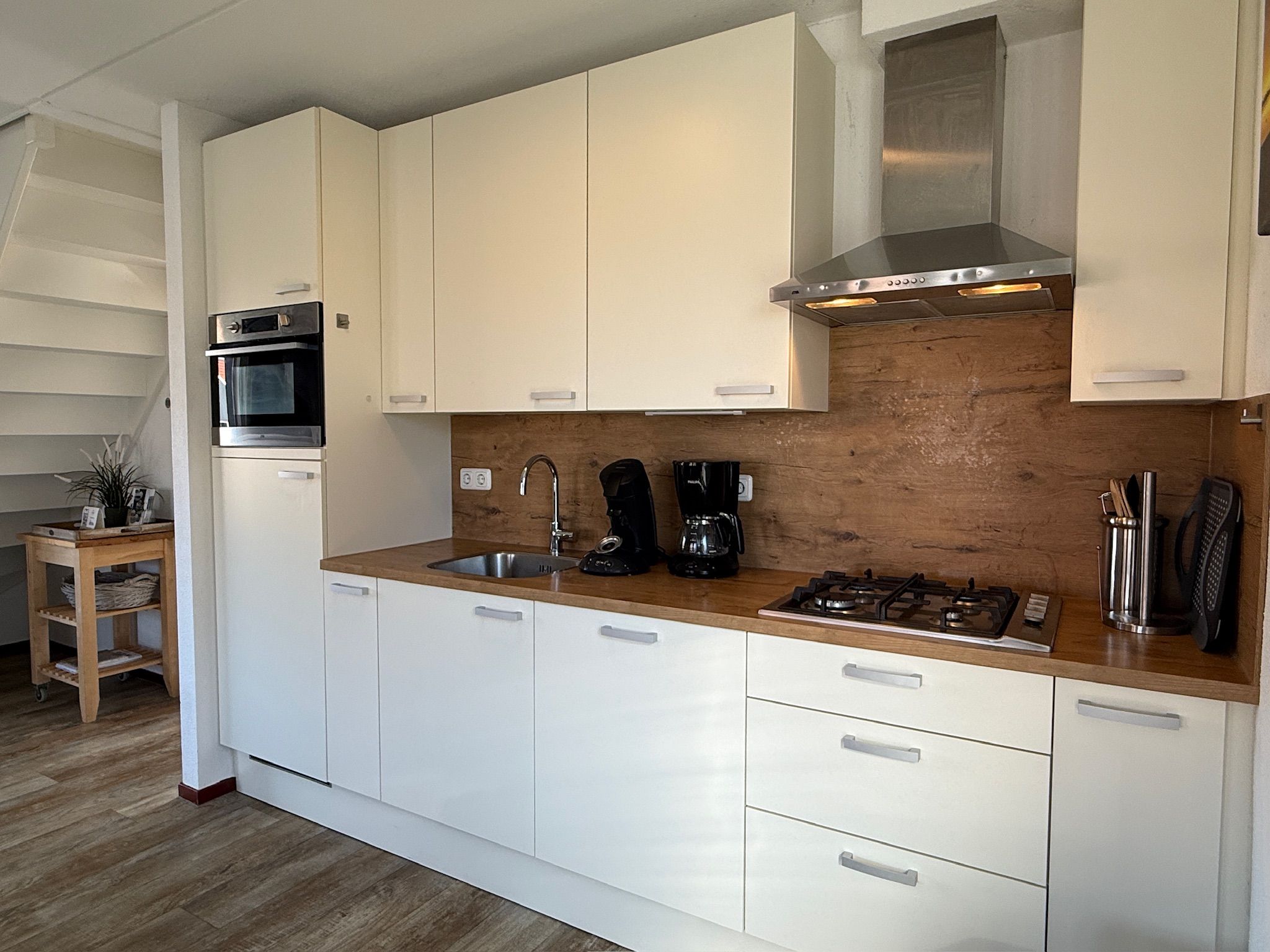 Foto 36 van H.W. Stekelenburgweg 14