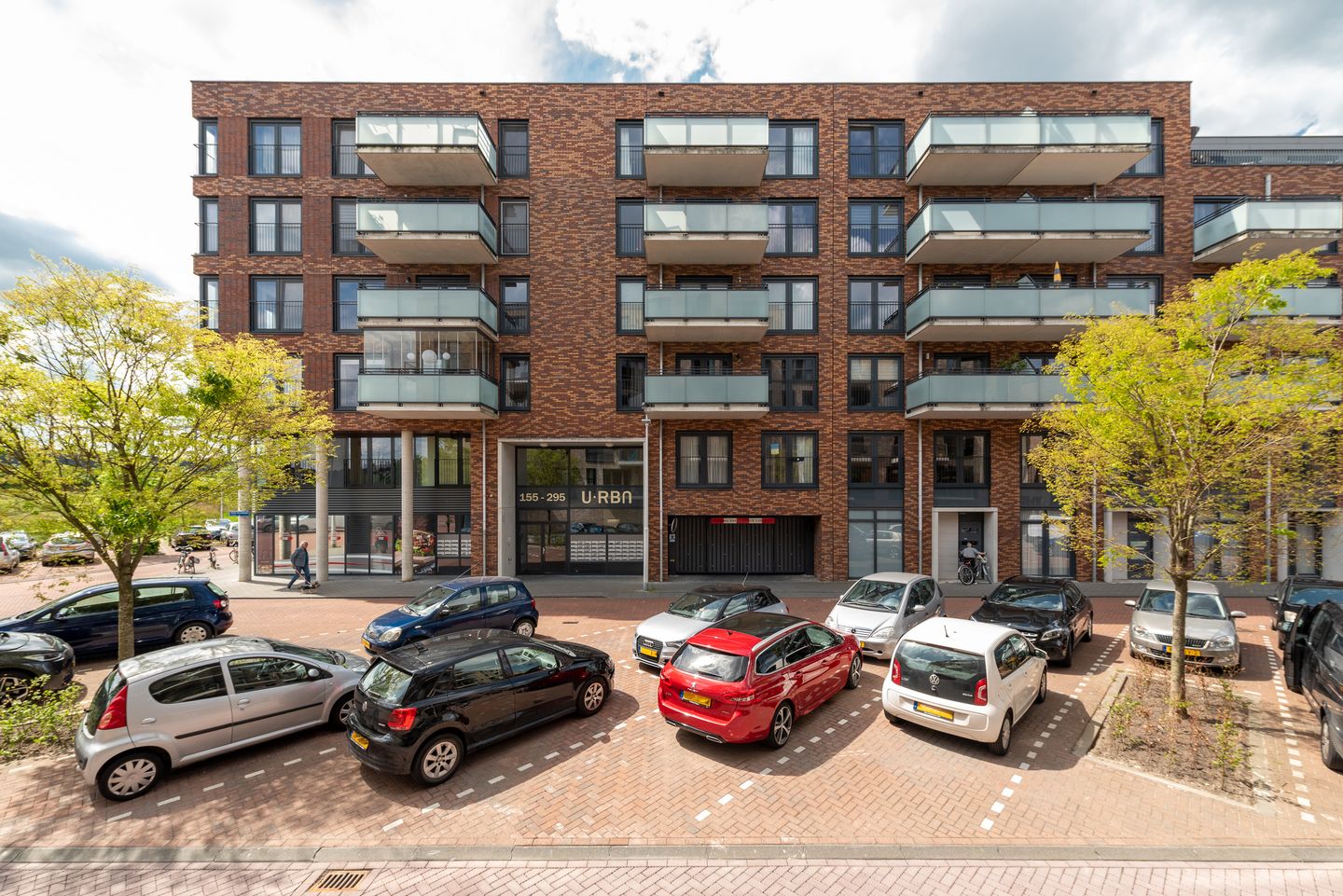 Foto 29 van Miles Davisstraat 185