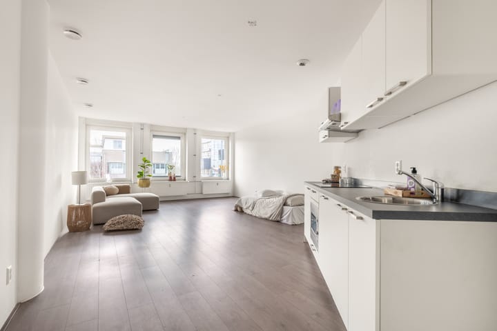 Foto 10 van Rogier van der Weydestraat 1-B69