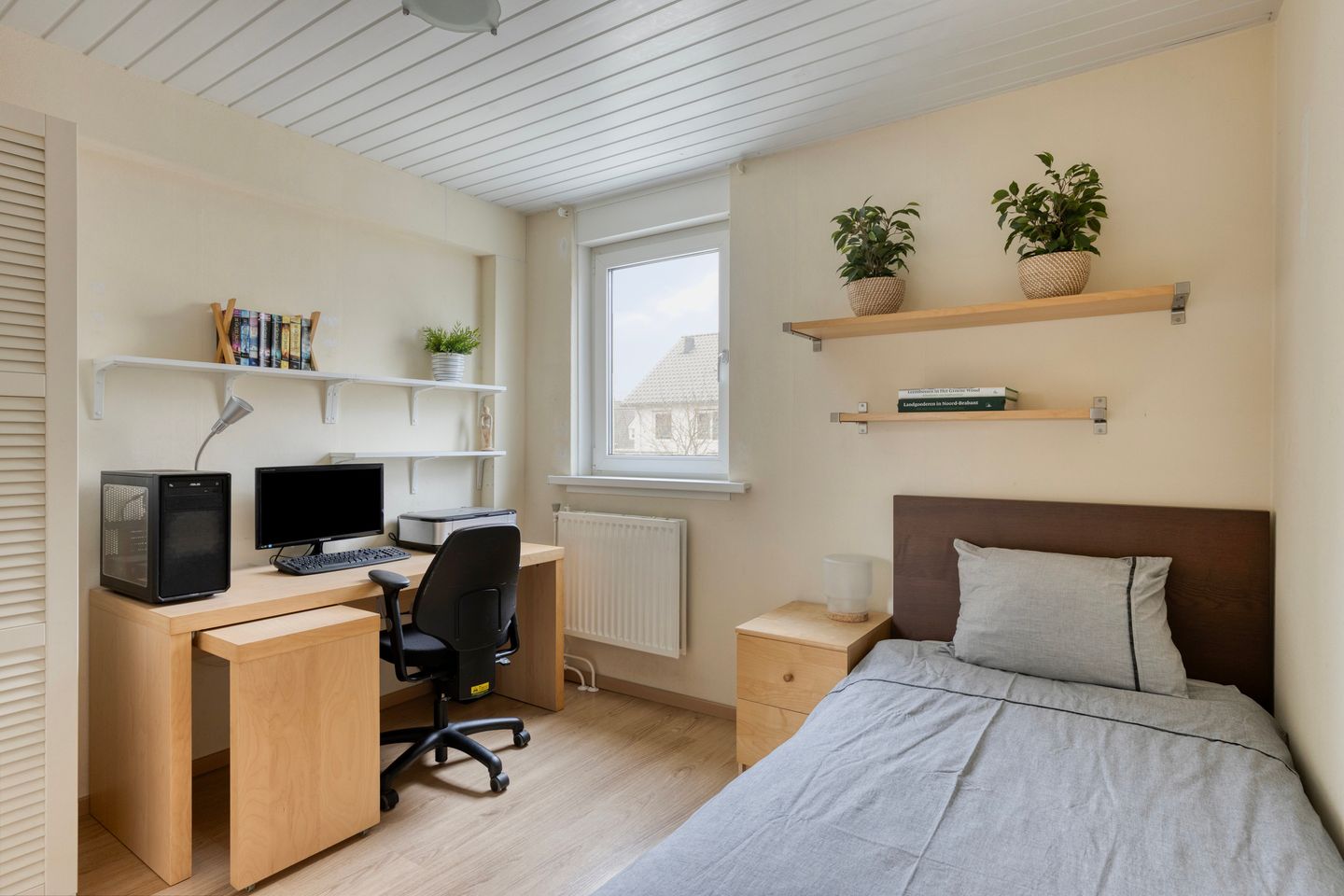 Photo 34 of Johan Frisopark 105