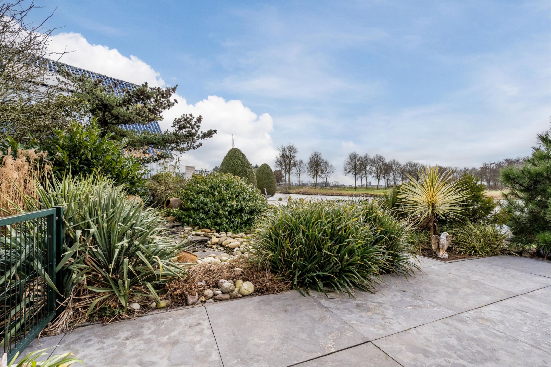 Photo 45 of De Gonzer 7