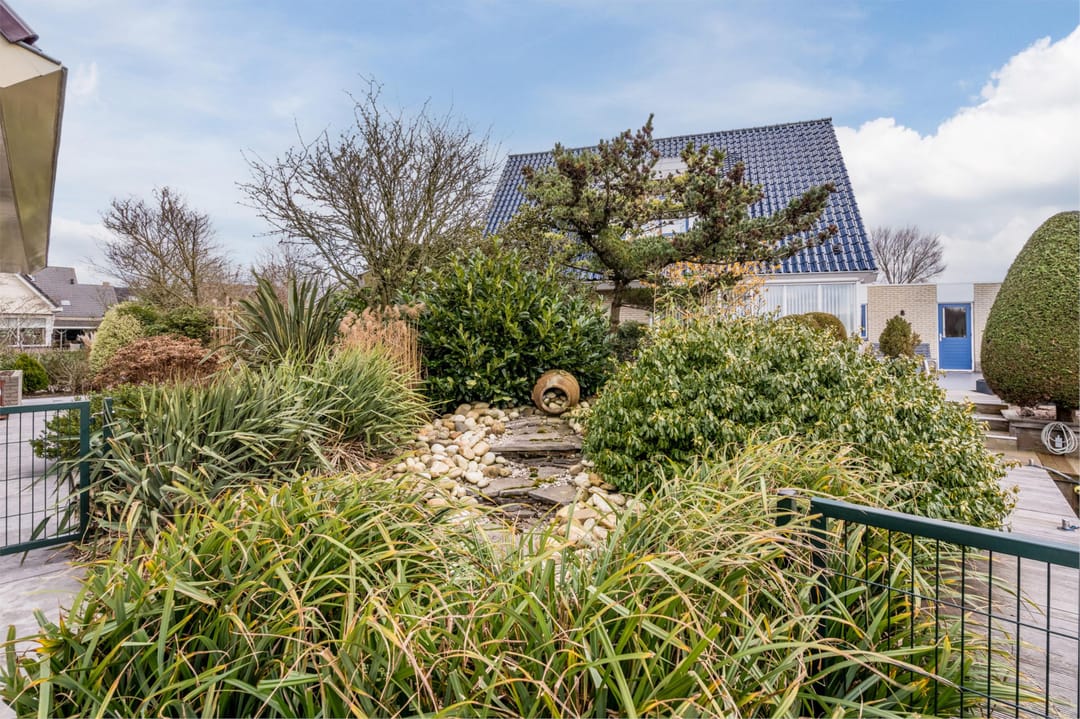 Photo 46 of De Gonzer 7