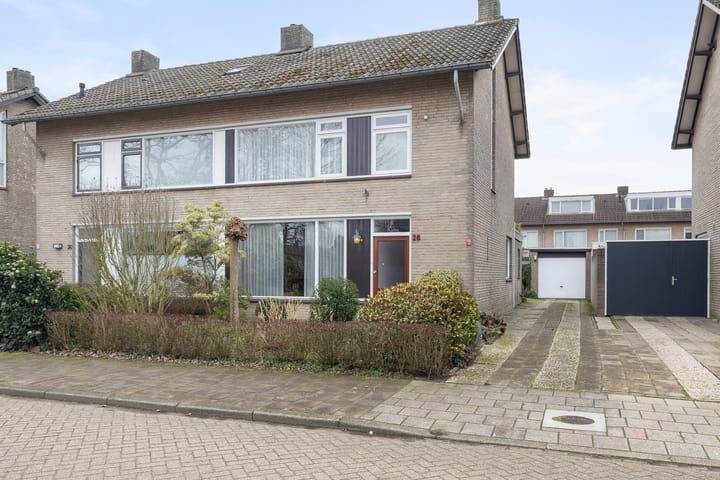 Foto 2 van Margrietstraat 26