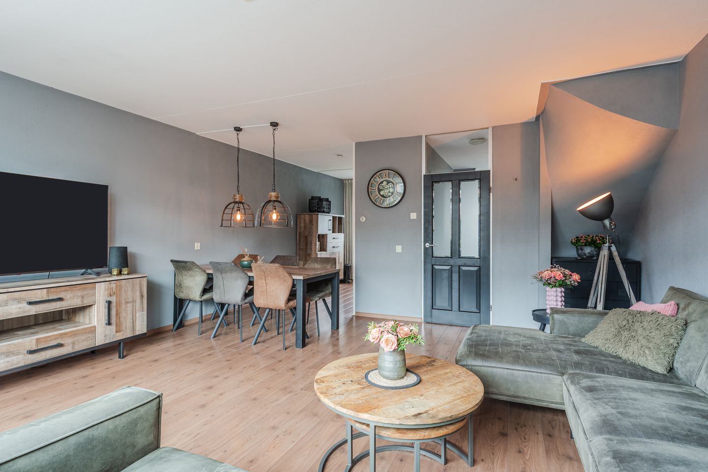 Foto 10 van Deining 9