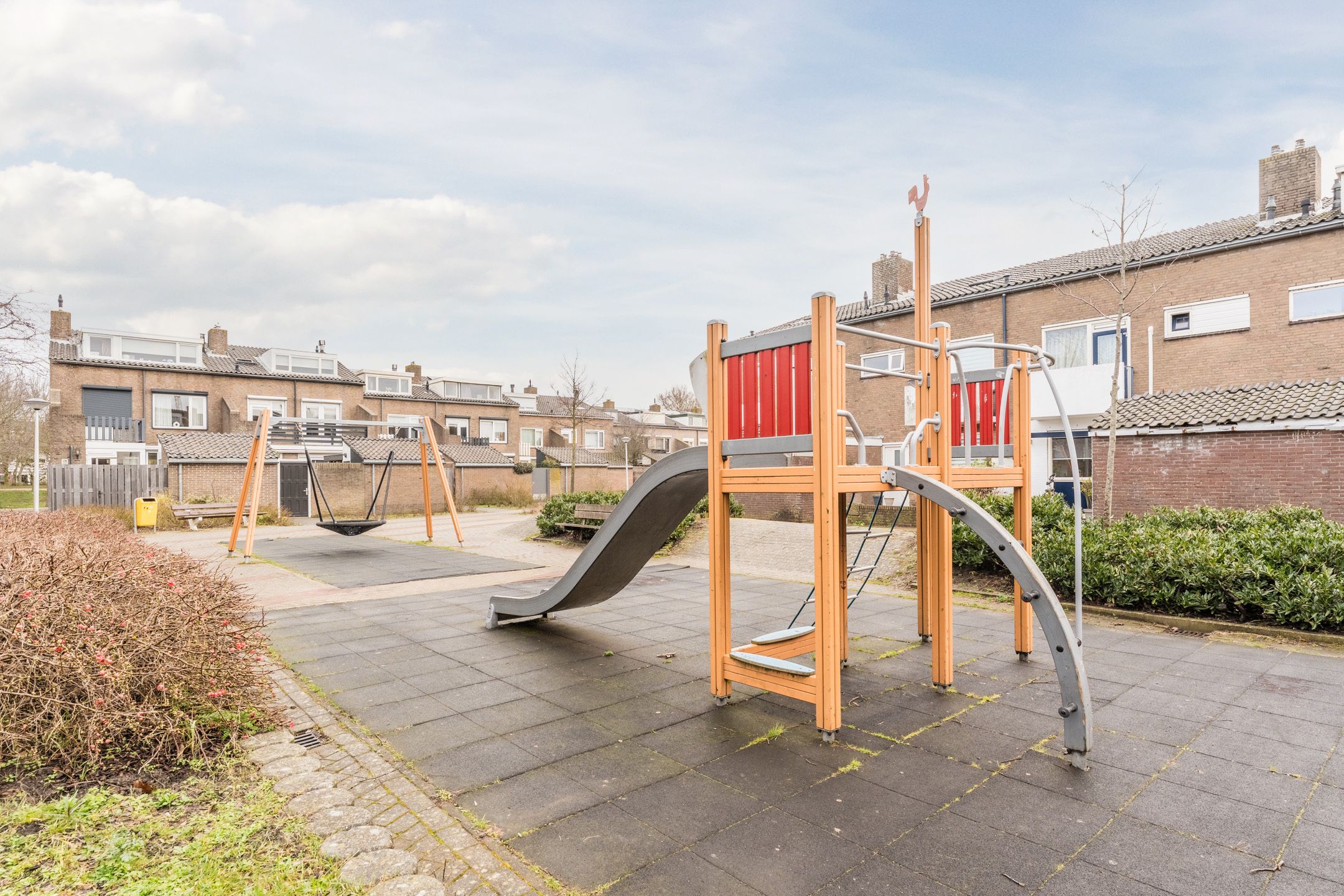 Foto 39 van Deining 9