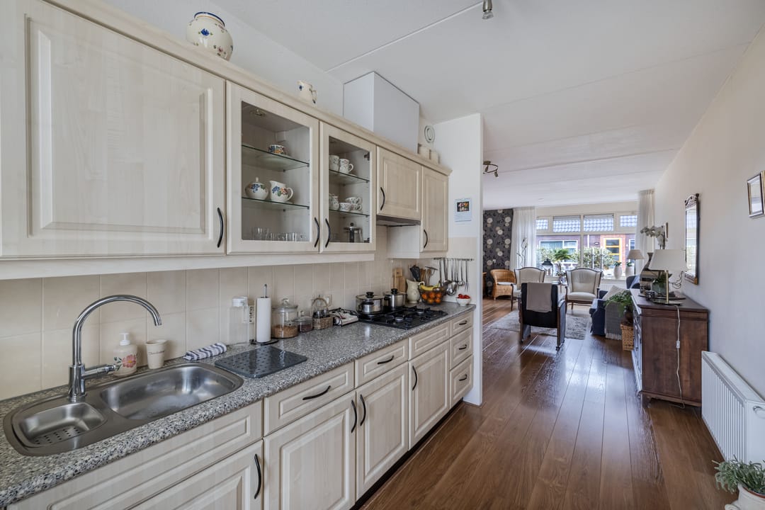 Foto 17 van Dekemastraat 4