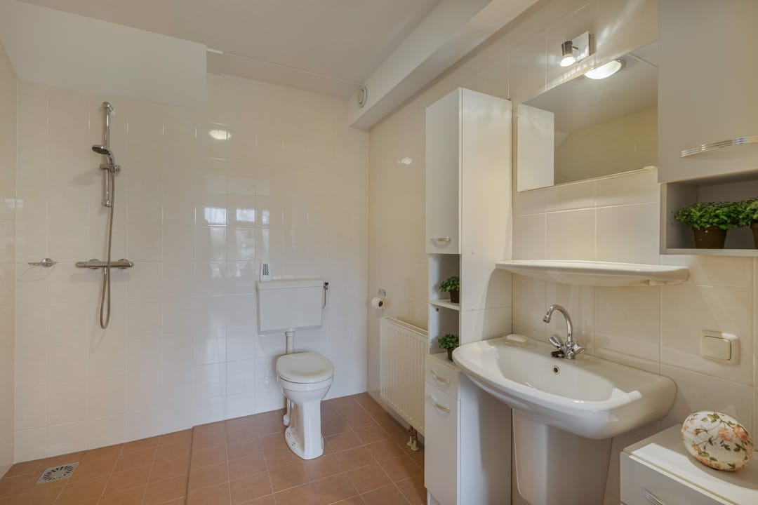 Foto 22 van Dekemastraat 4