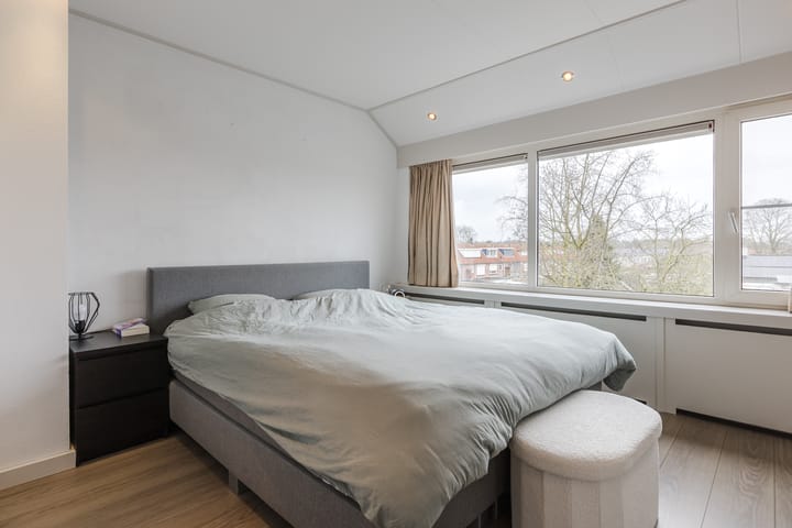 Foto 4 van Raadhuisplein 27