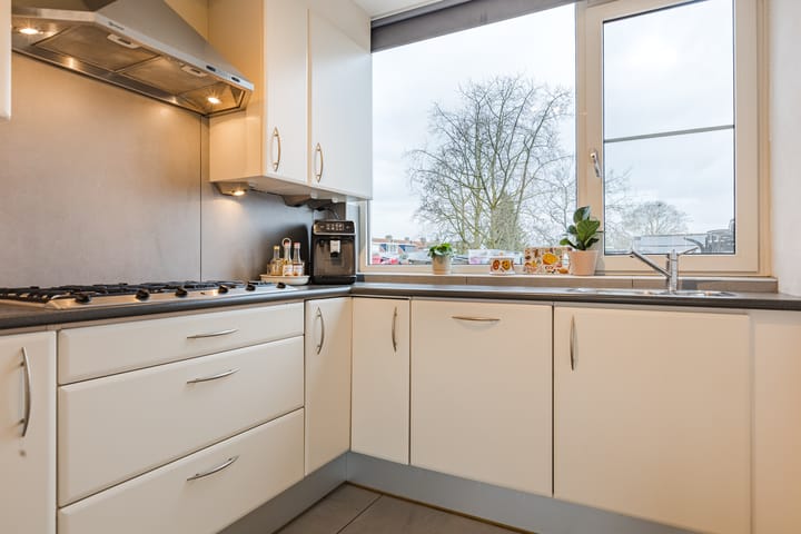 Foto 3 van Raadhuisplein 27