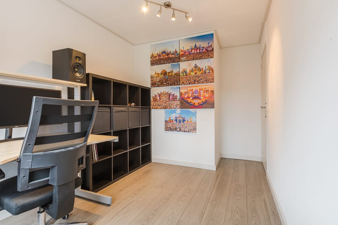 Foto 22 van Raadhuisplein 27