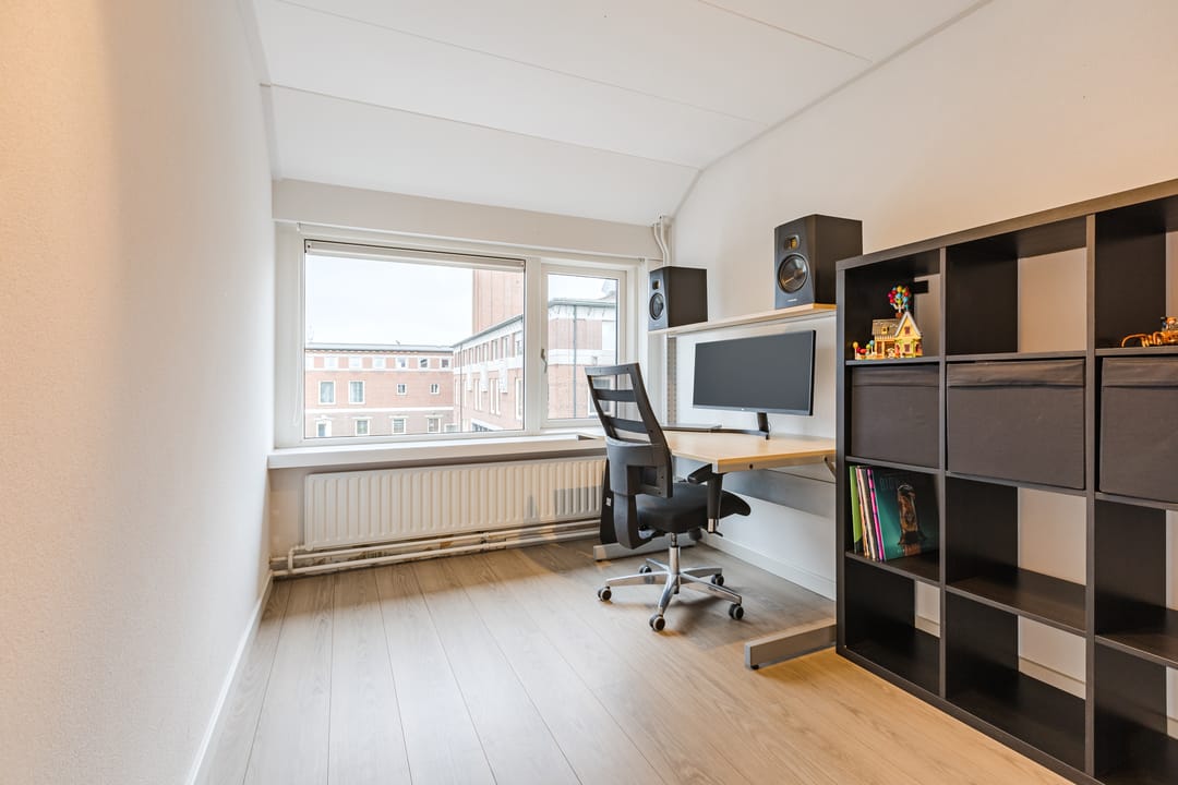 Foto 23 van Raadhuisplein 27