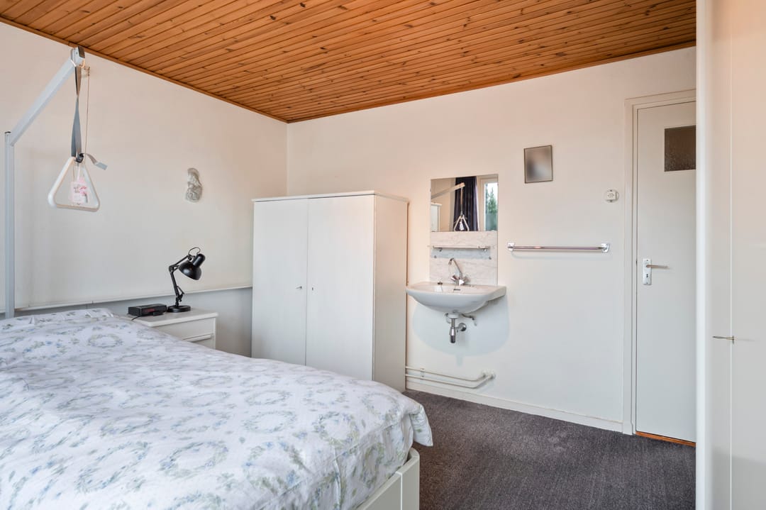 Foto 23 van Burg. Smeetsstraat 7