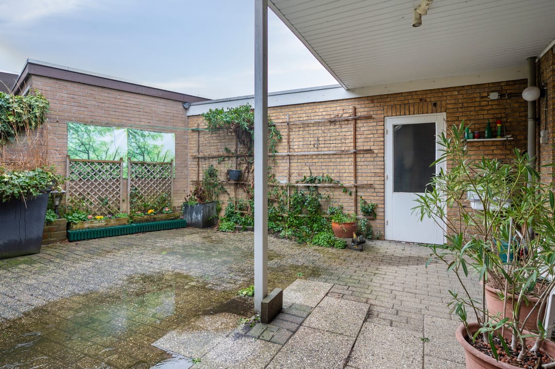 Foto 16 van Burg. Smeetsstraat 7