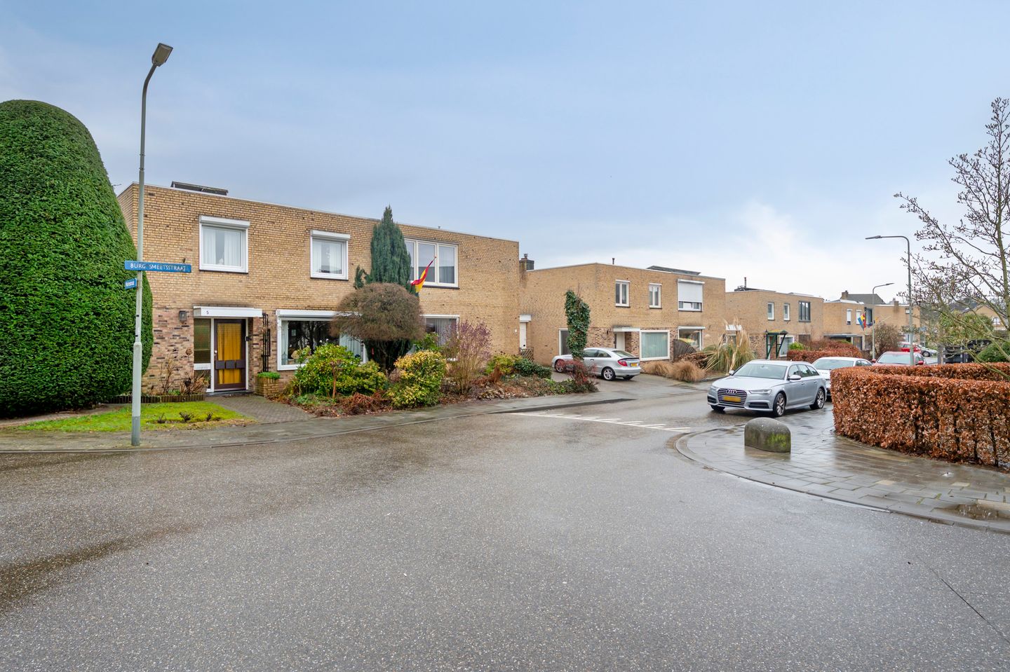 Foto 29 van Burg. Smeetsstraat 7