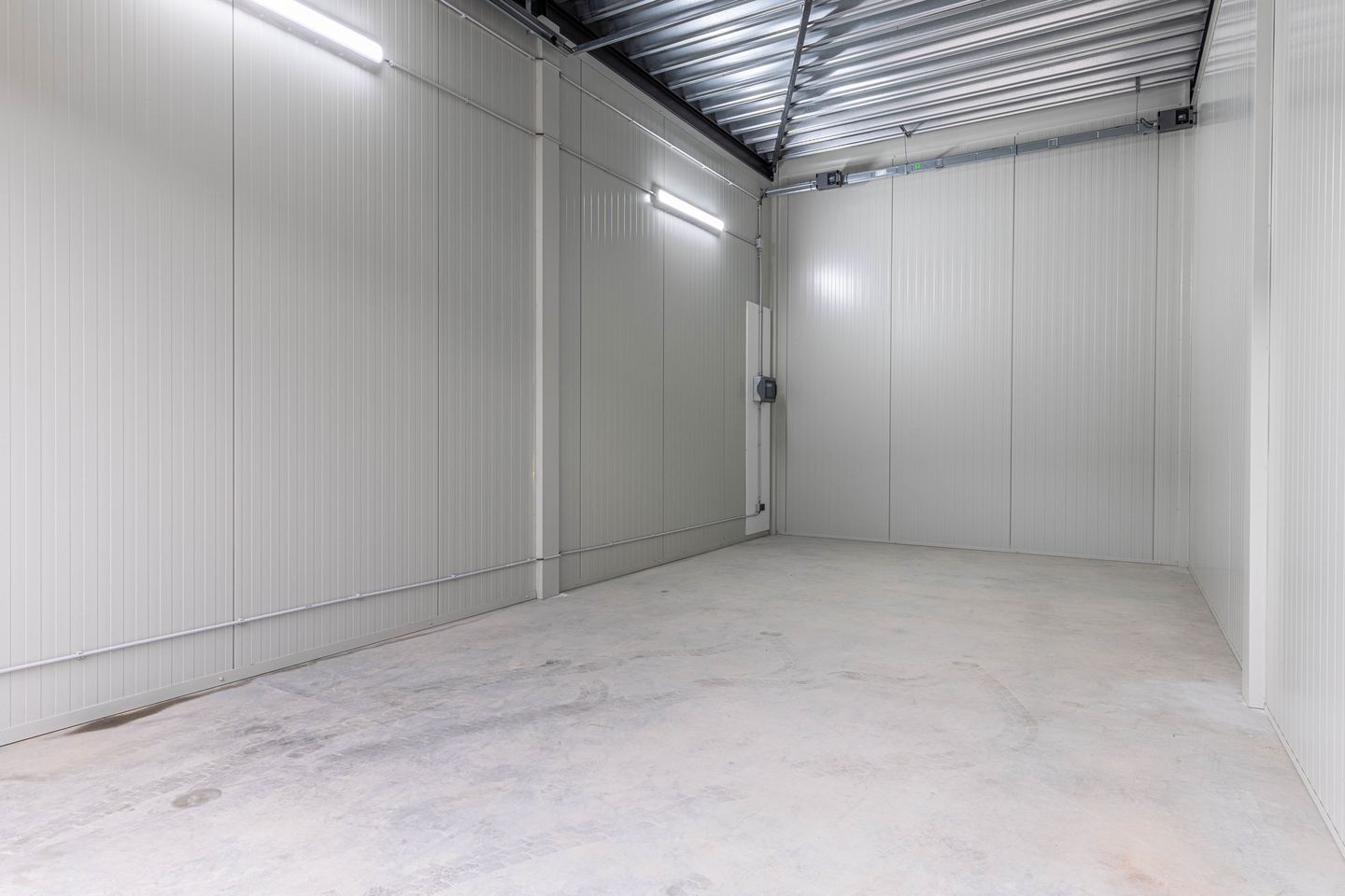 Bekijk foto 4 van Beneluxweg 216-B22