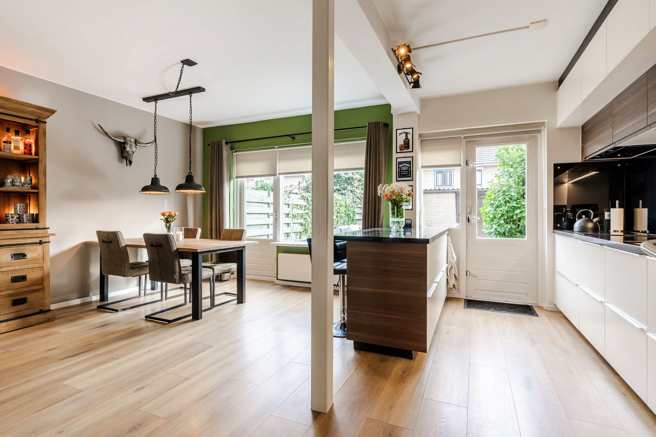 Foto 9 van Diestlaan 9