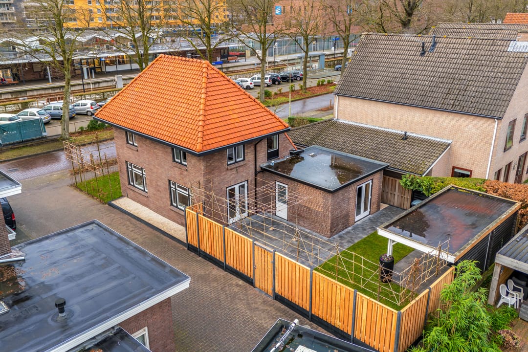 Foto 43 van Burgemeester Tijmesstraat 4