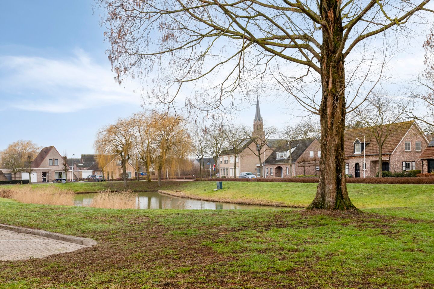 Foto 35 van Churchillhof 41