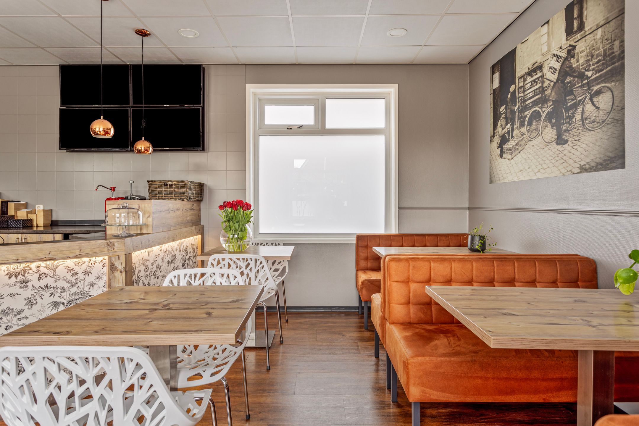 Foto 24 van Professor J. C. Dorststraat 2