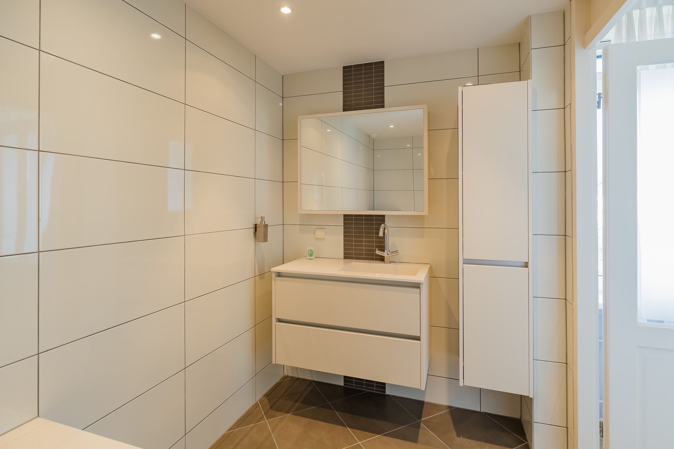 Photo 24 of Paulus Potterstraat 35