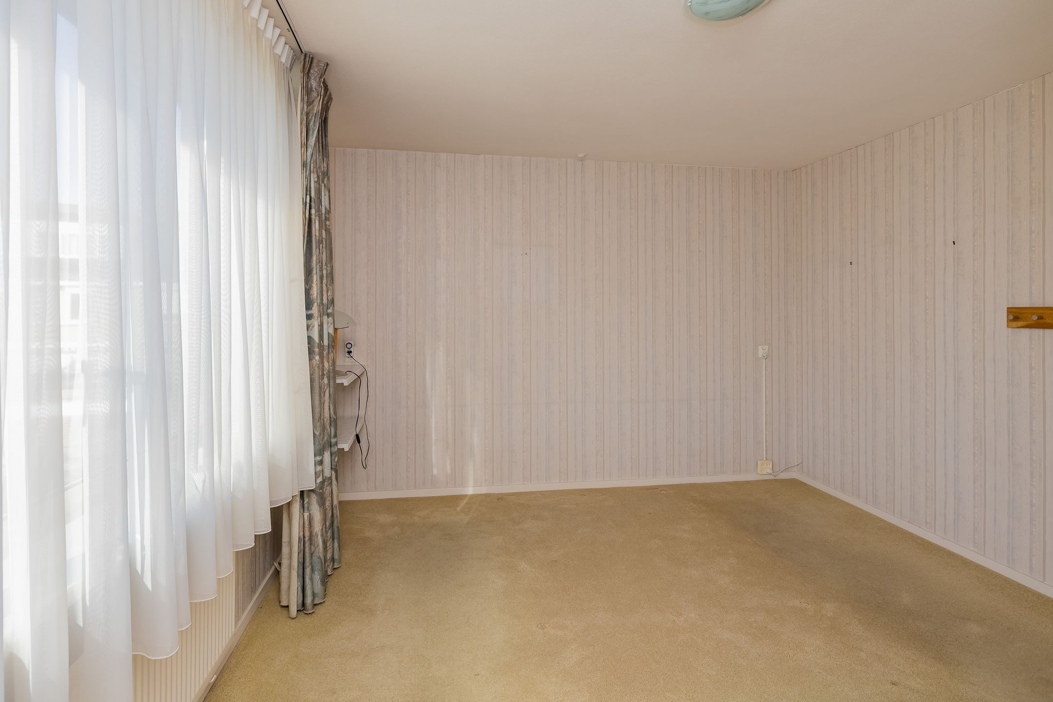 Photo 21 of Paulus Potterstraat 35