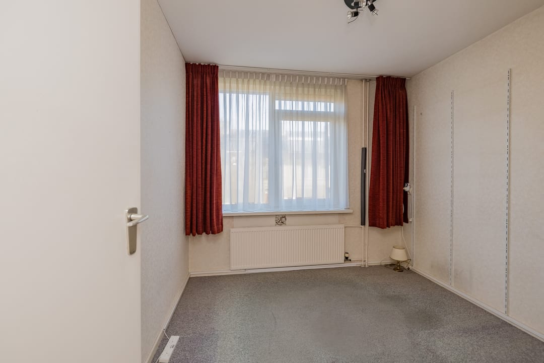 Photo 28 of Paulus Potterstraat 35