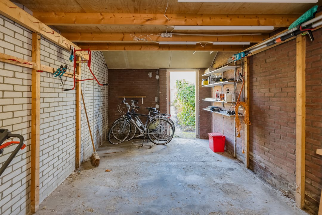 Photo 46 of Paulus Potterstraat 35