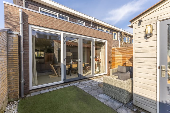 Foto 28 van Bassein 22