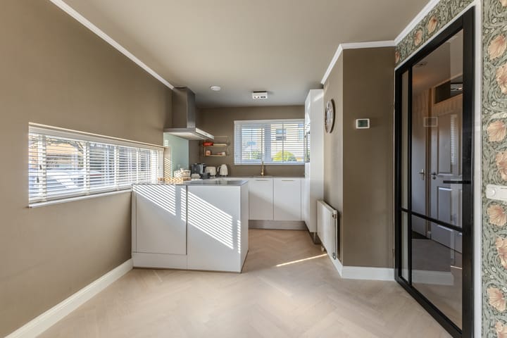 Foto 3 van Bassein 22