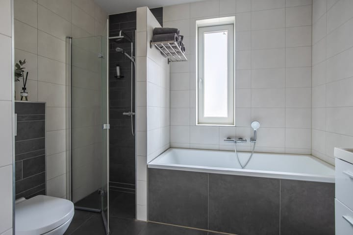 Photo 4 of Avondlicht 7