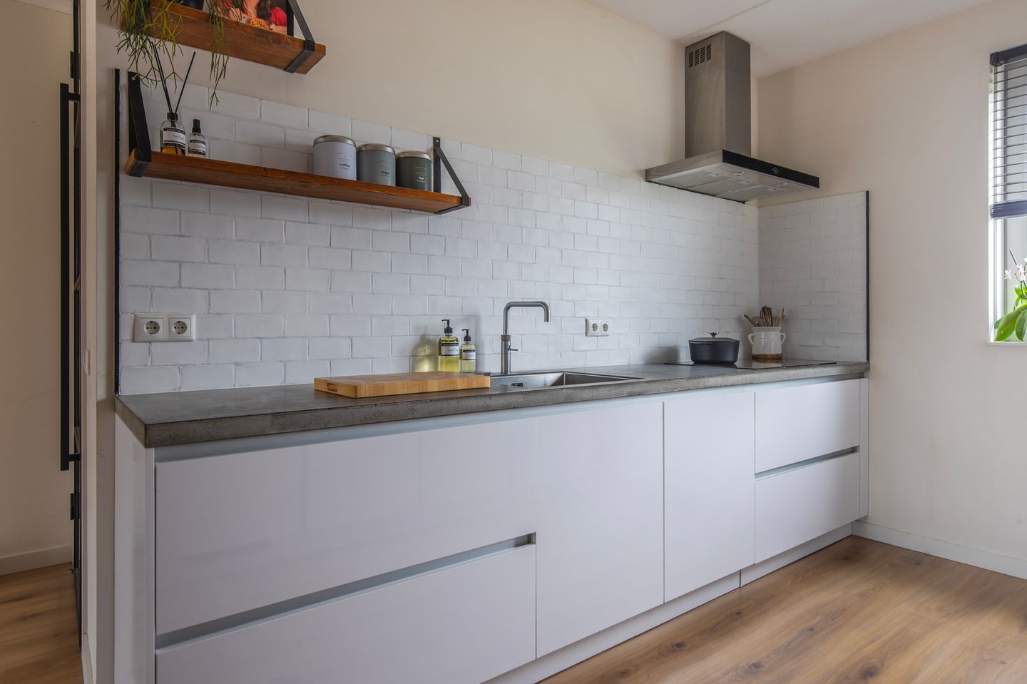 Photo 10 of Avondlicht 7