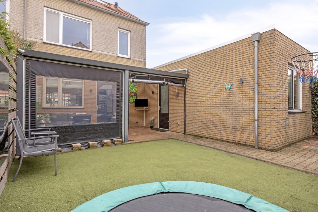 Foto 38 van Berend Slingenbergstraat 6