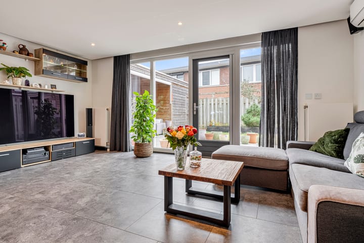 Foto 15 van Moerasandoorn 1