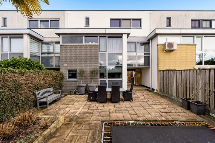 Photo 3 of Carel Willinklaan 18